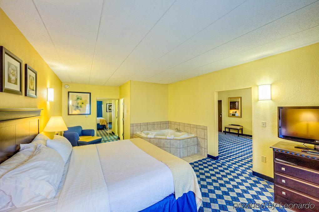 Holiday Inn Columbus North I-270 Worthington Extérieur photo