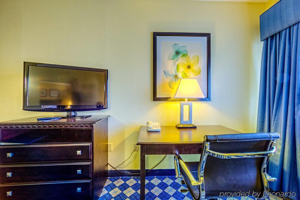 Holiday Inn Columbus North I-270 Worthington Extérieur photo