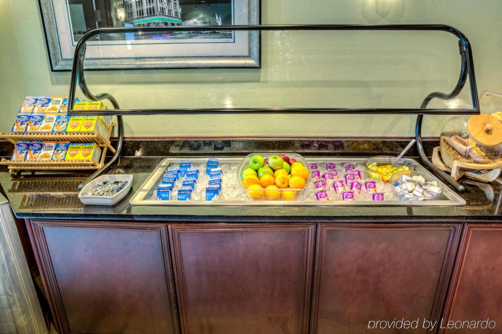 Holiday Inn Columbus North I-270 Worthington Extérieur photo