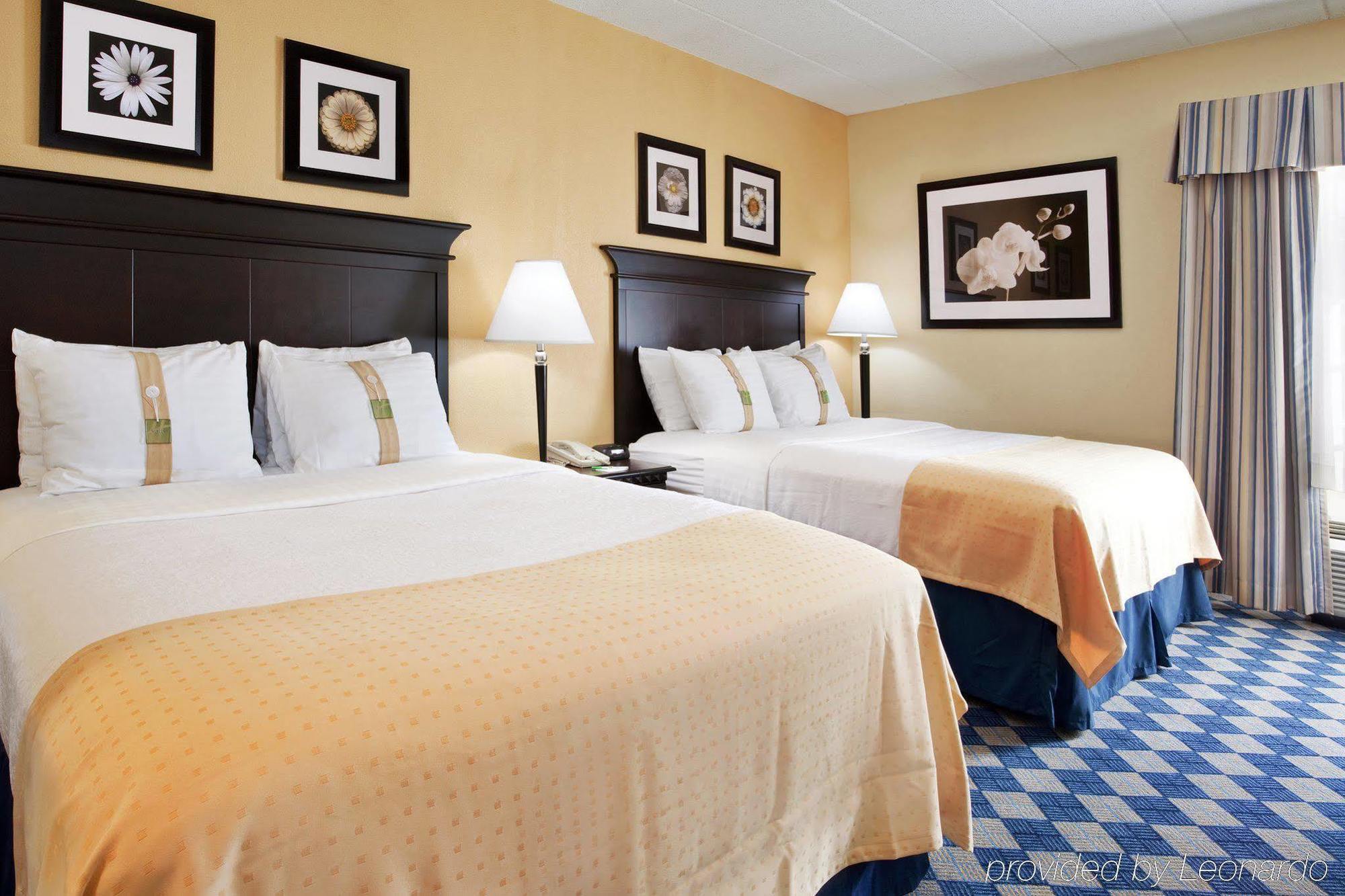 Holiday Inn Columbus North I-270 Worthington Chambre photo