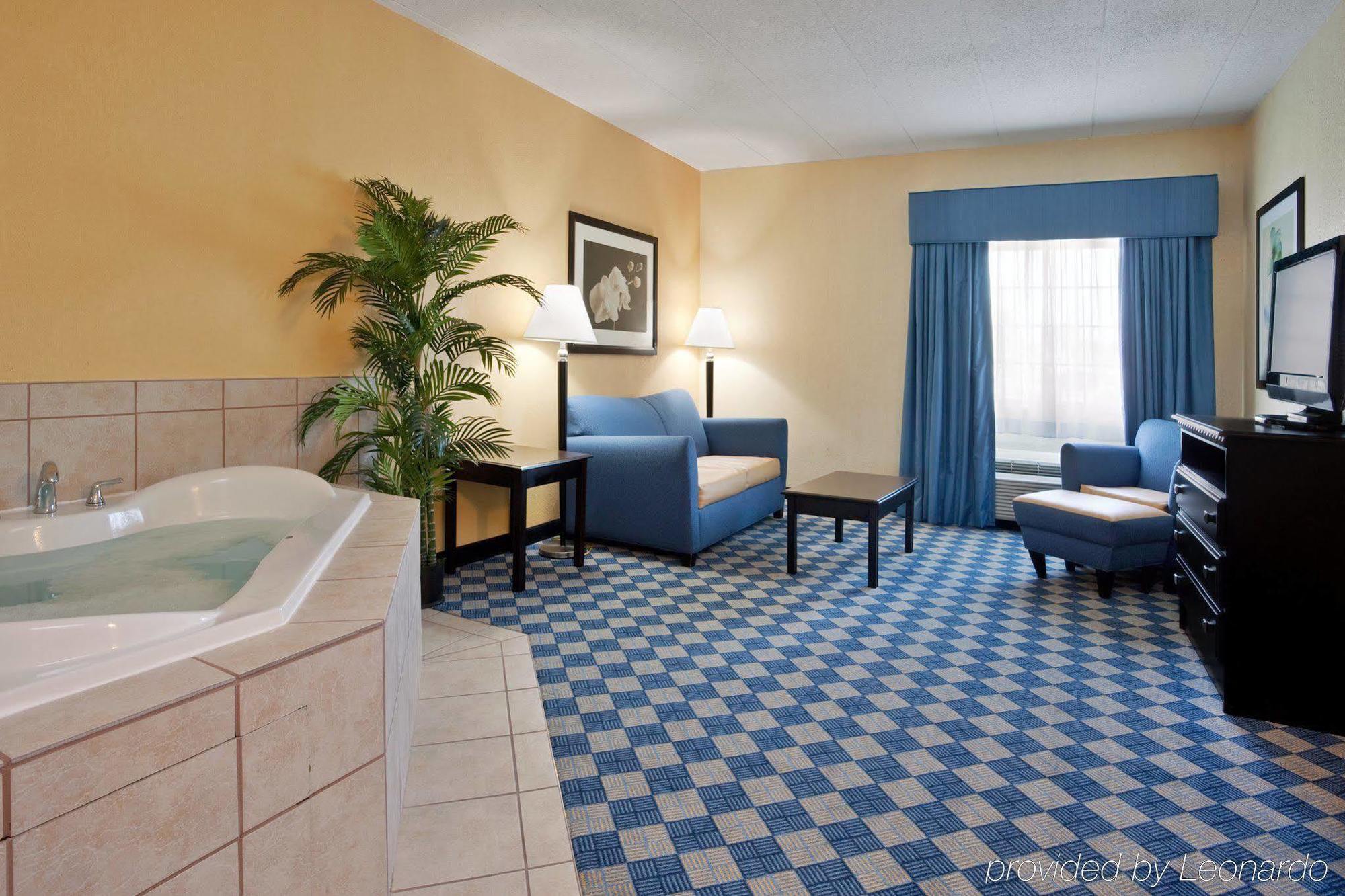 Holiday Inn Columbus North I-270 Worthington Extérieur photo