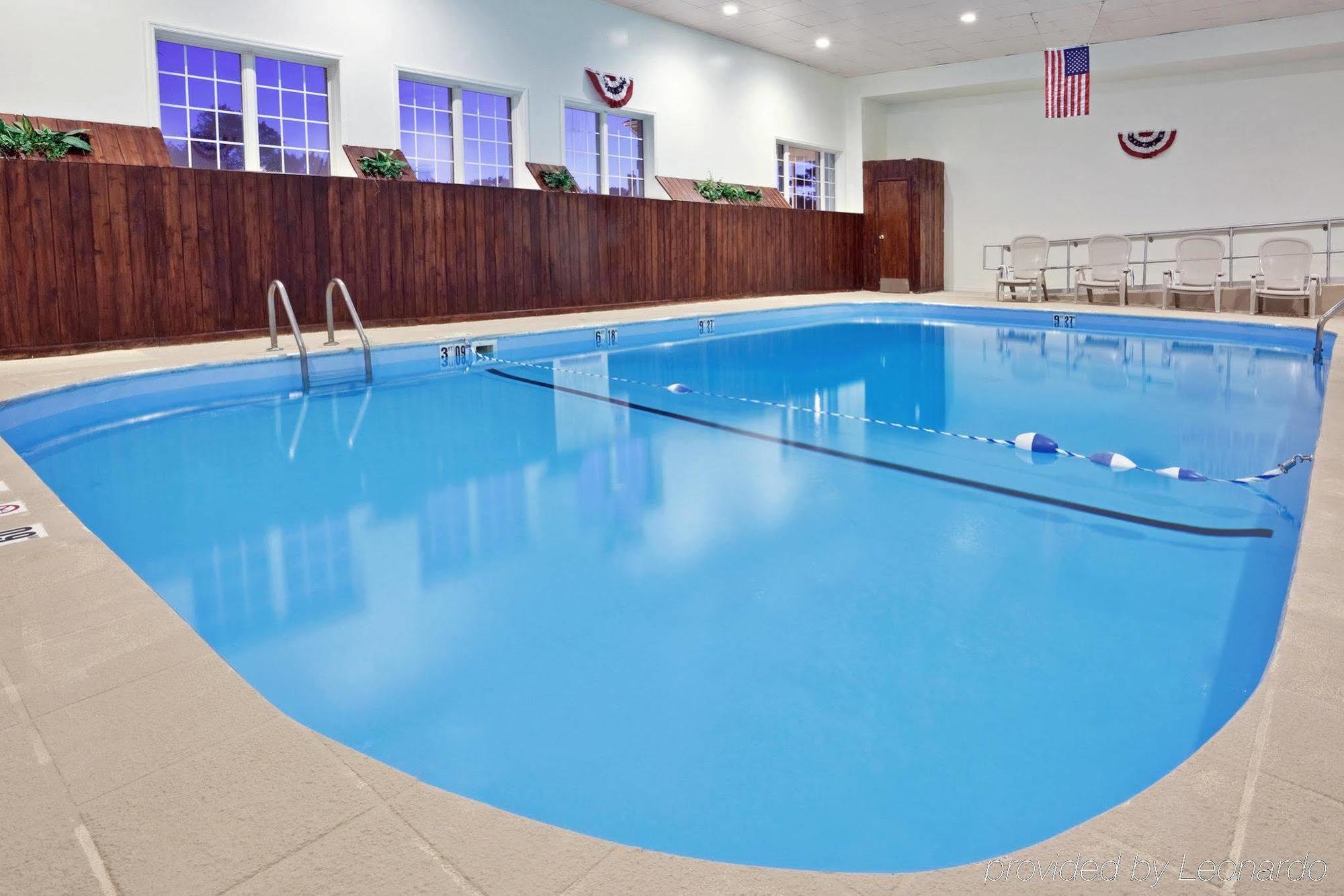Holiday Inn Columbus North I-270 Worthington Extérieur photo